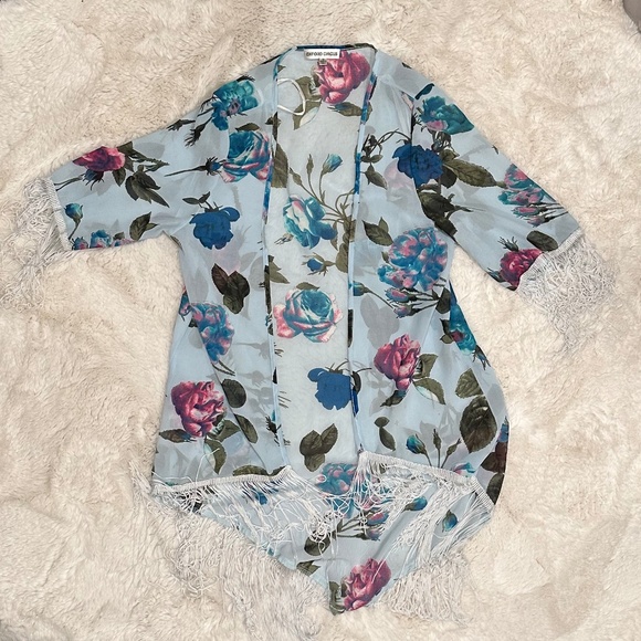 Oxford Circus Floral Shawl Medium Size - Picture 1 of 2